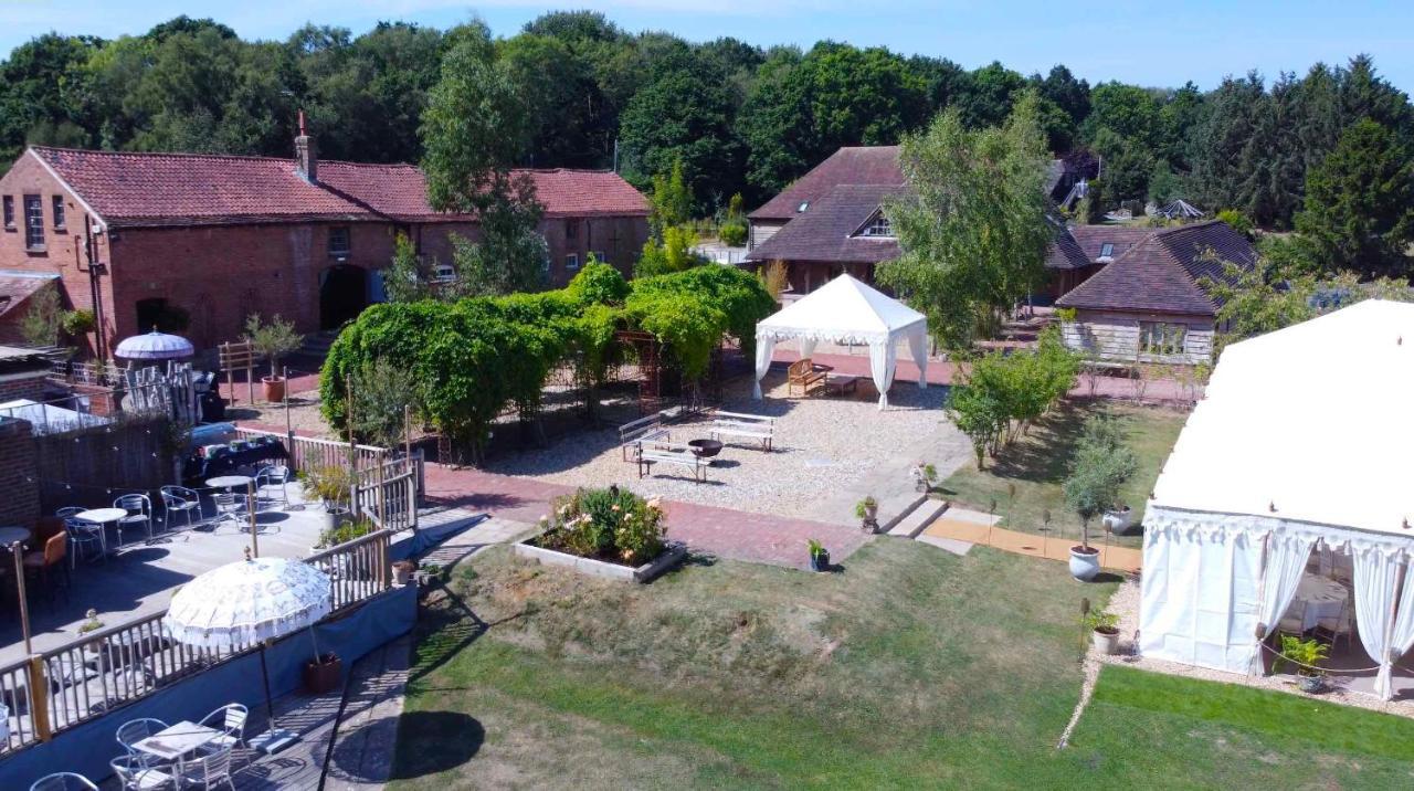 Hotel Trading Boundaries Uckfield Exterior foto